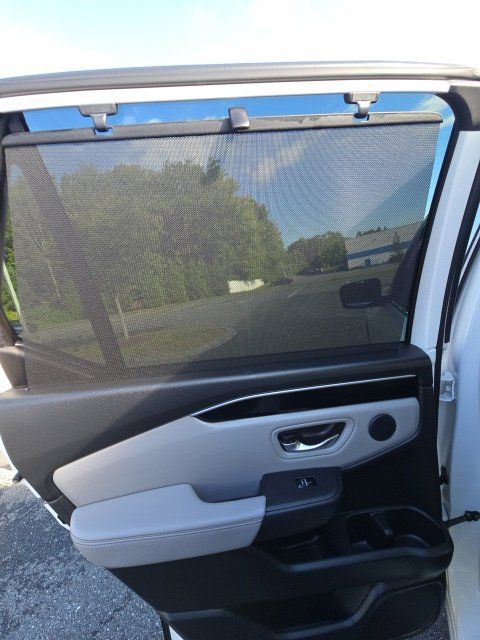 Used 2025 Honda Pilot EX-L image 28