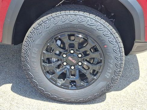 New 2026 GMC Canyon Elevation w/ Convenience Package AWD/4WD image 9