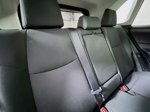 Used 2021 Toyota RAV4 LE image 24