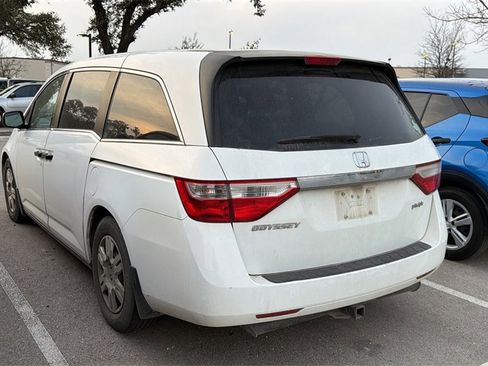 Used 2011 Honda Odyssey LX image 4
