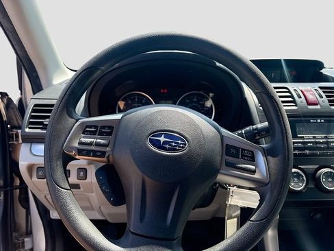 Used 2015 Subaru Forester 2.5i Premium w/ All-Weather Package AWD/4WD image 11