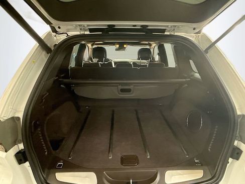 Used 2014 Jeep Grand Cherokee Summit image 26