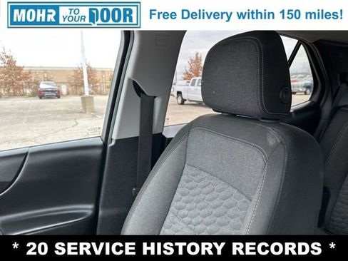 Used 2018 Chevrolet Equinox LT w/ Sun & Infotainment Package image 26