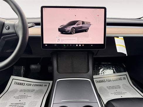 Used 2023 Tesla Model 3 Standard Range image 12
