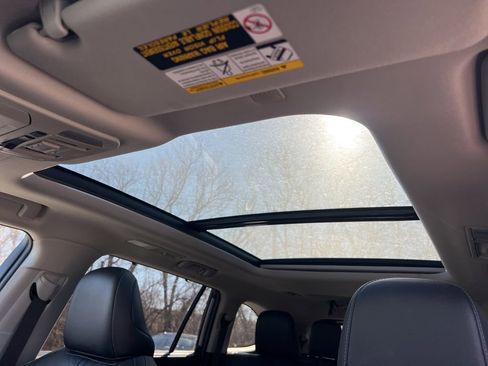 Used 2020 Toyota Highlander Platinum image 5