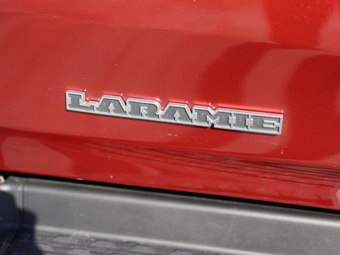 Used 2022 RAM 1500 Laramie w/ Sport Appearance Package image 11