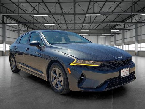Used 2023 Kia K5 LXS image 6