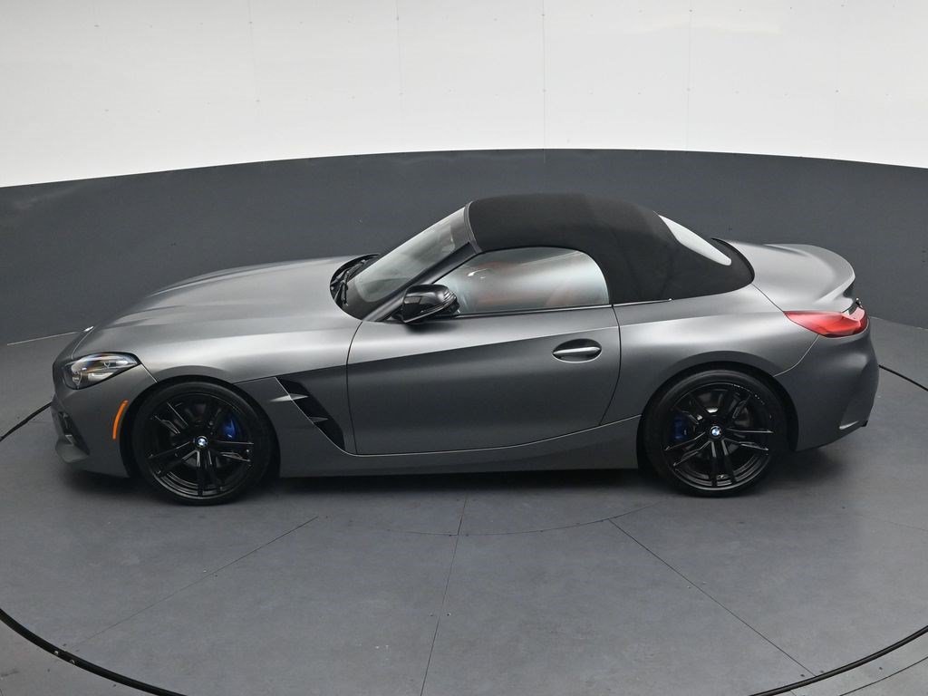 Used 2021 BMW Z4 M40i w/ Executive Package RWD image 24