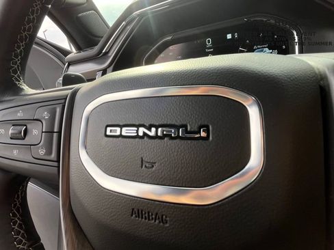 Used 2025 GMC Sierra 1500 Denali Ultimate AWD/4WD image 34