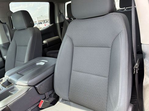 Used 2022 Chevrolet Silverado 1500 Custom RWD image 22