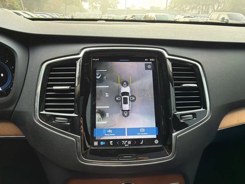 Certified 2023 Volvo XC90 B5 Plus w/ Protection Package Premier image 31