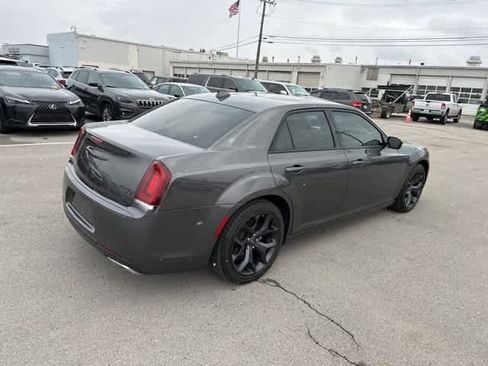 Used 2023 Chrysler 300 S image 24