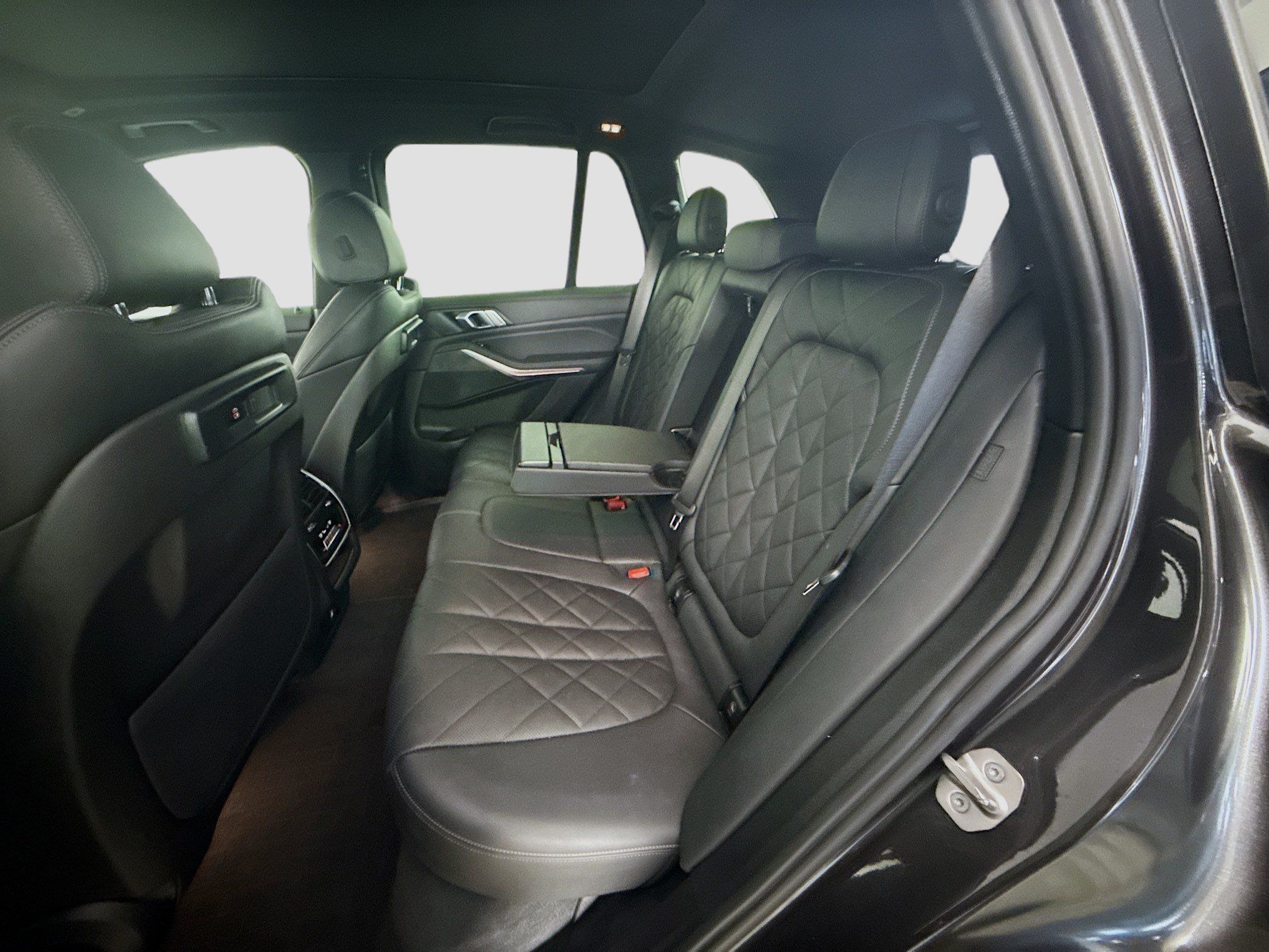 Used 2023 BMW X5 sDrive40i w/ Premium Package RWD image 25