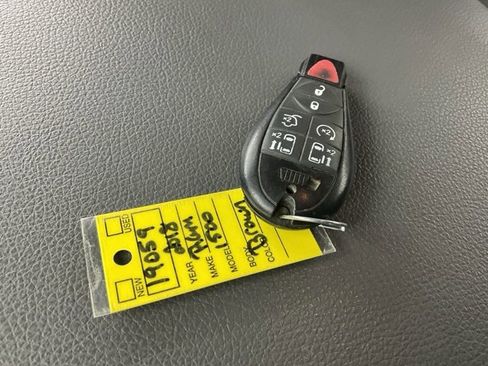 Used 2018 RAM 1500 ST w/ SXT Appearance Group image 28