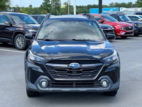 Used 2023 Subaru Outback Premium AWD/4WD image 6
