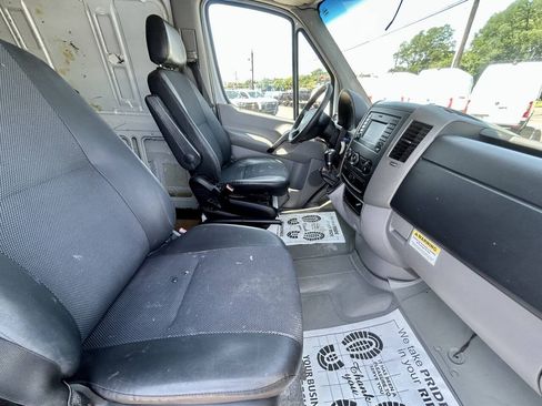 Used 2014 Mercedes-Benz Sprinter 3500 image 13