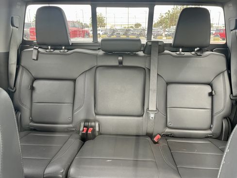 Used 2025 GMC Sierra 1500 Elevation w/ Elevation Premium Package AWD/4WD image 21