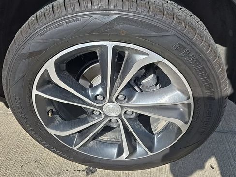 Used 2022 Buick Encore GX Select FWD image 5