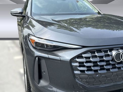 New 2025 Audi Q5 Premium Plus AWD/4WD image 11