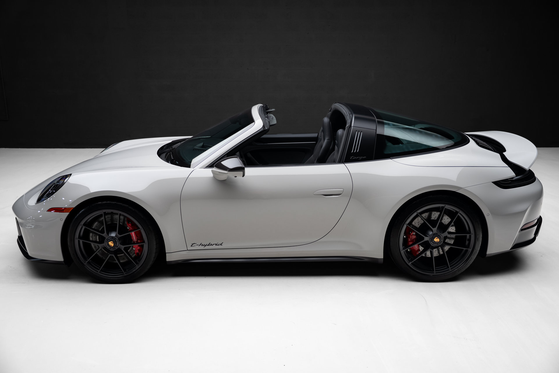 Used 2026 Porsche 911 Targa 4 GTS AWD/4WD image 20