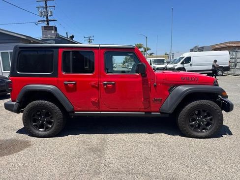Used 2022 Jeep Wrangler Unlimited Sport AWD/4WD image 4
