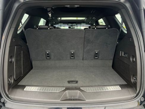 Used 2021 Chevrolet Tahoe Z71 w/ Luxury Package image 23