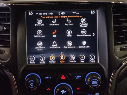 Used 2018 Jeep Grand Cherokee Laredo RWD image 25