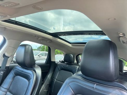 Certified 2023 Lincoln Corsair Reserve w/ Equipment Group 201A AWD/4WD image 27