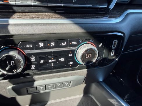 New 2026 Chevrolet Silverado 2500 LT image 41