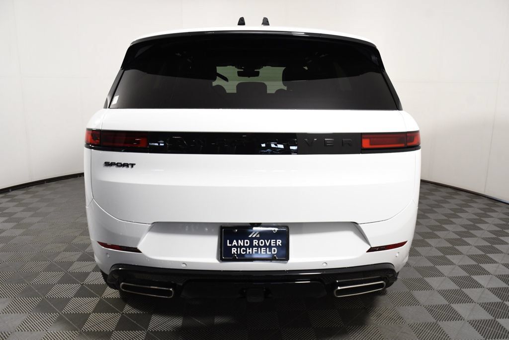 New 2026 Land Rover Range Rover Sport Dynamic SE AWD/4WD image 5
