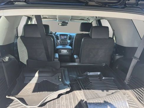 Used 2018 Chevrolet Tahoe Premier RWD image 27