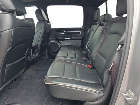 Used 2022 RAM 1500 Laramie AWD/4WD image 11