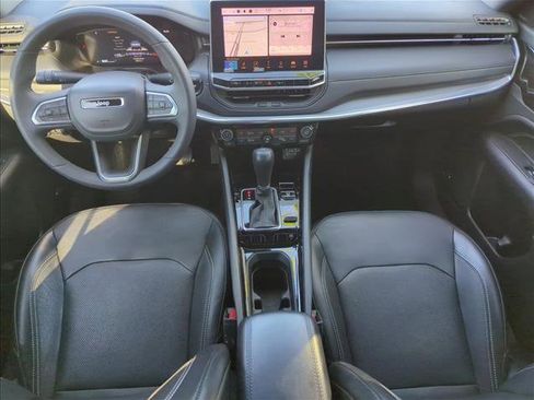Used 2023 Jeep Compass High Altitude AWD/4WD image 15