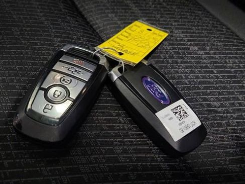 Used 2023 Ford F150 XLT w/ Equipment Group 302A High image 14