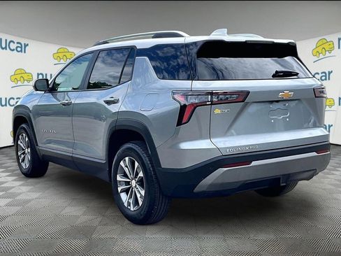 Used 2025 Chevrolet Equinox LT w/ Convenience Package II AWD/4WD image 4