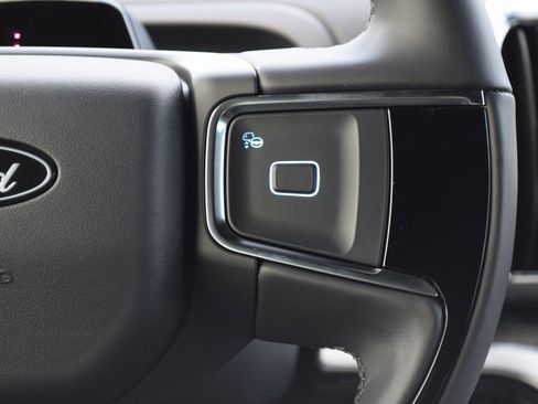 New 2025 Ford Expedition Tremor image 10