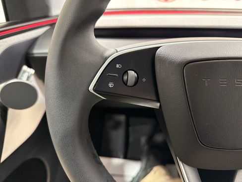 Used 2026 Tesla Model Y AWD image 26
