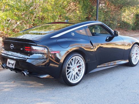 Used 2024 Nissan Z Performance w/ Floor Mat Package image 7