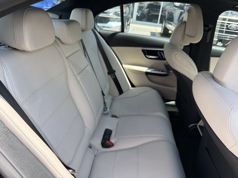 Used 2026 Mercedes-Benz C 300 Sedan image 9