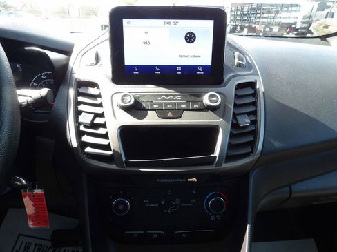 Used 2022 Ford Transit Connect XL image 22