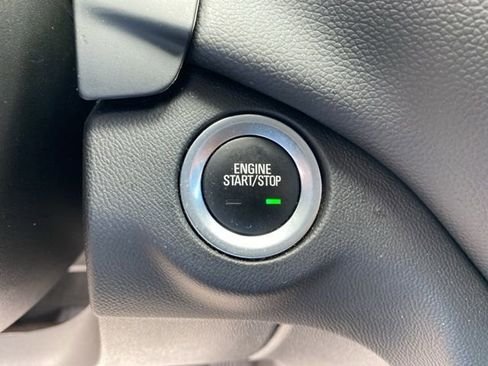 Used 2024 Chevrolet Equinox LT FWD image 24
