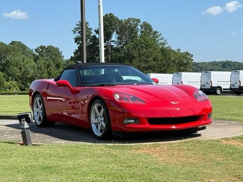 Used 2007 Chevrolet Corvette Convertible w/ Preferred Equipment Group RWD image 1