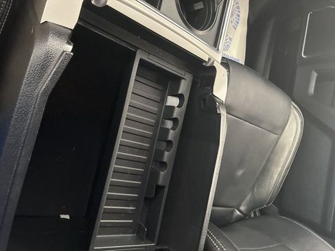 Used 2018 Ford F350 Lariat w/ Lariat Ultimate Package AWD/4WD image 59