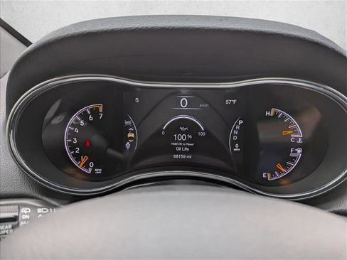 Used 2020 Jeep Grand Cherokee Altitude image 16