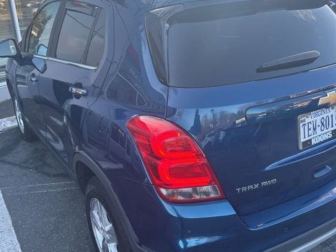 Used 2020 Chevrolet Trax LT w/ Driver Confidence Package image 2