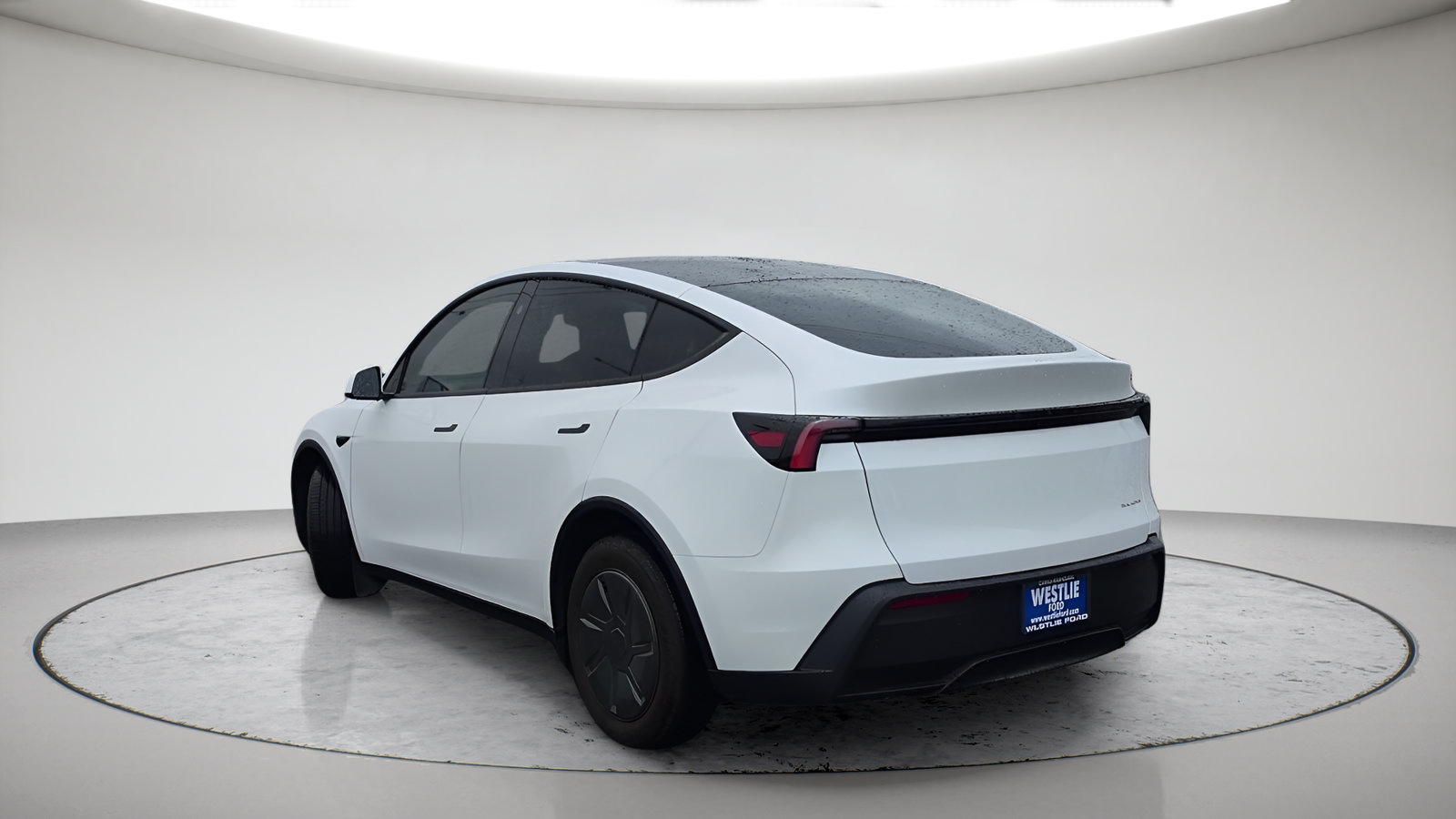 Used 2026 Tesla Model Y Long Range AWD/4WD image 9