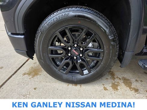 Used 2023 GMC Sierra 1500 Elevation AWD/4WD image 18