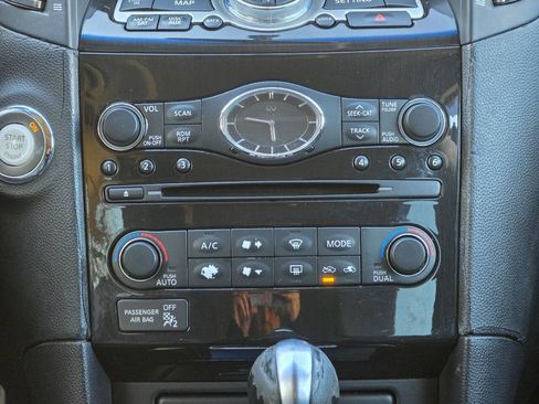 Used 2013 INFINITI FX37 Limited Edition image 26