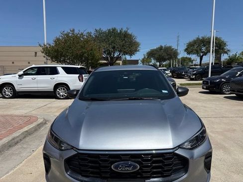 Used 2023 Ford Escape ST-Line w/ Tech Pack #1 FWD image 7
