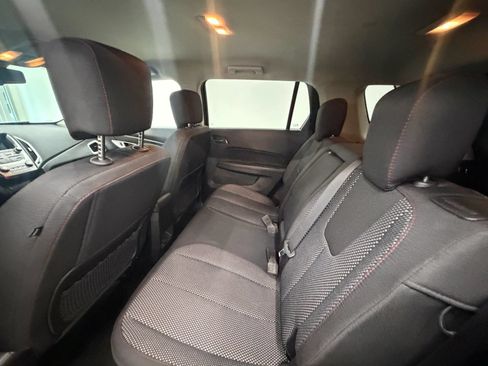 Used 2017 GMC Terrain SLE FWD image 16